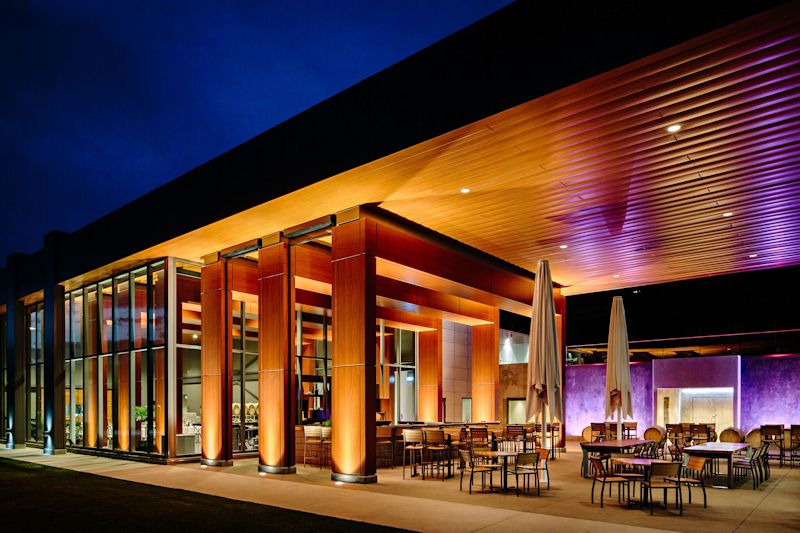 50th Parallel winery dining